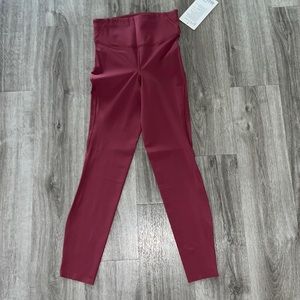 Brand New Lululemon Base Pace HR Tight 25”